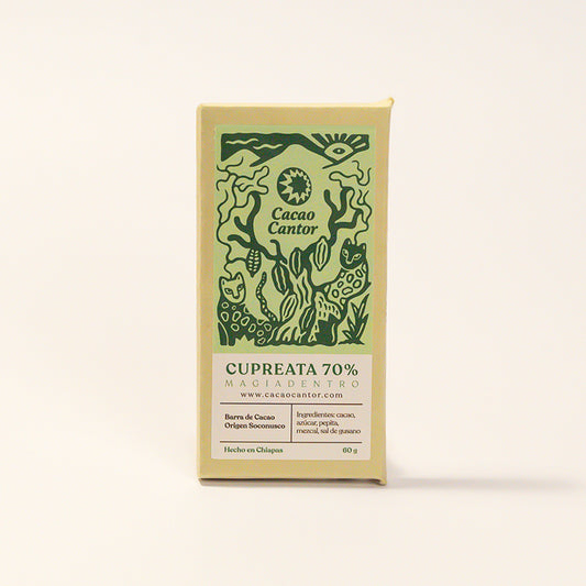 Cupreata — Barra de cacao 70% con mezcal, pepita y sal de gusano