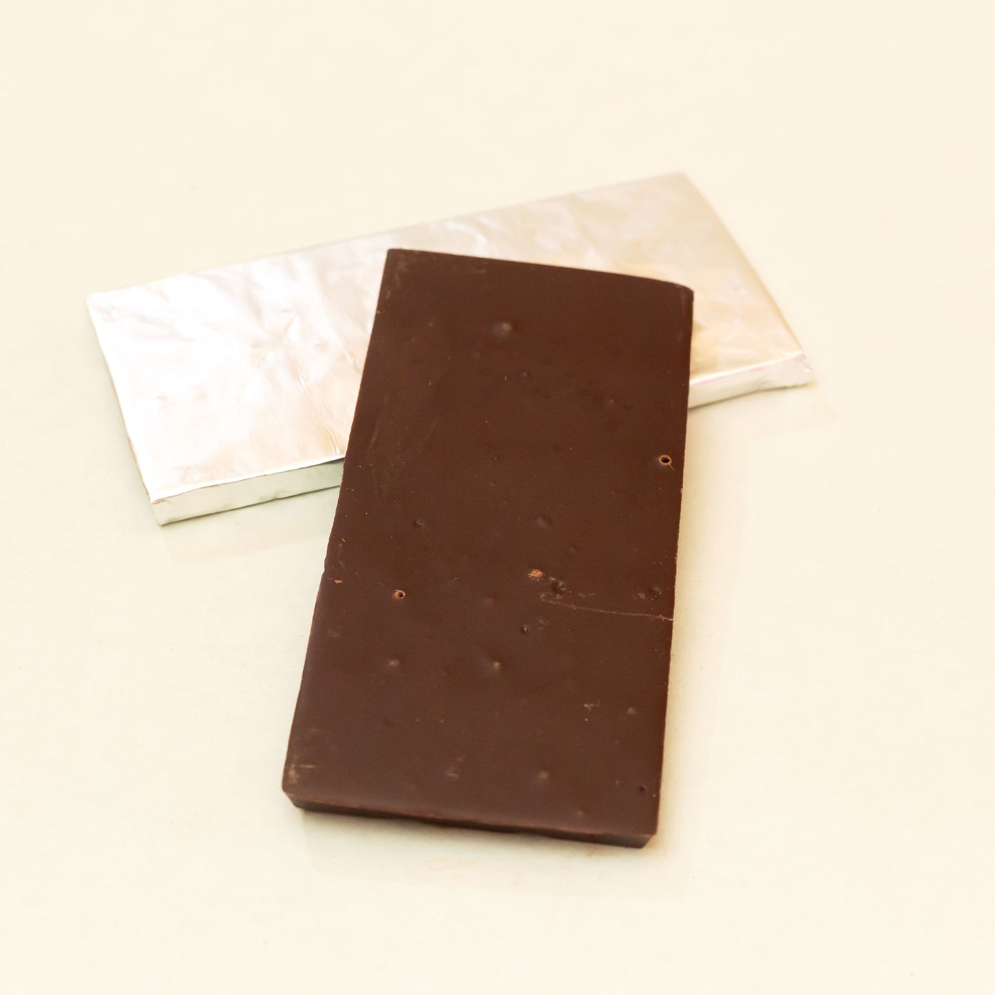 Tiguere — 70% cacao con naranja y cardamomo